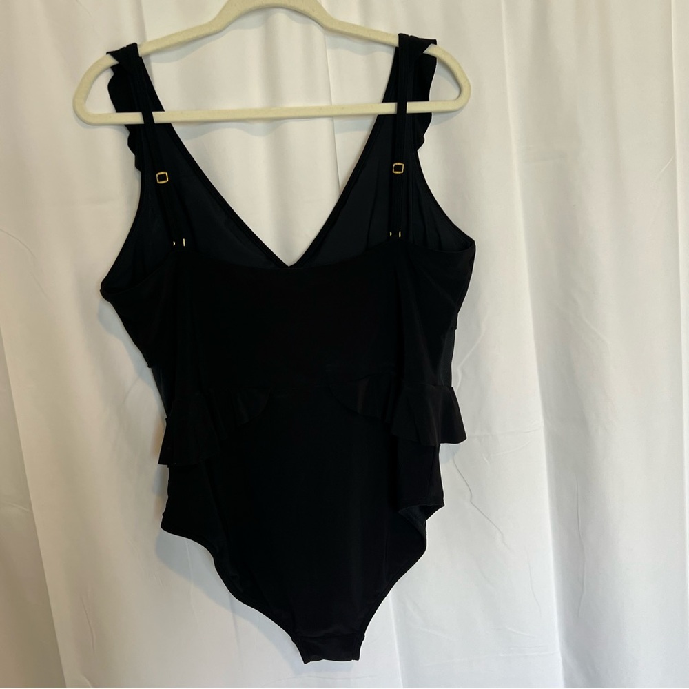 Beyond Control Women's Ruffled One-Piece Swim Black Size 14 - Picture 8 of 10